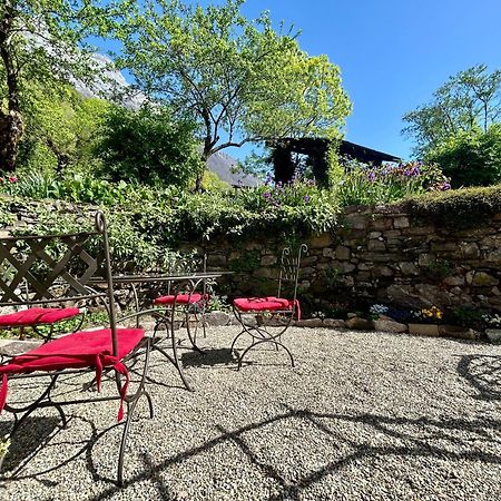Au Pied Du Chateau- Parking Wifi Jardin - Clg Savoie Freterive Екстериор снимка