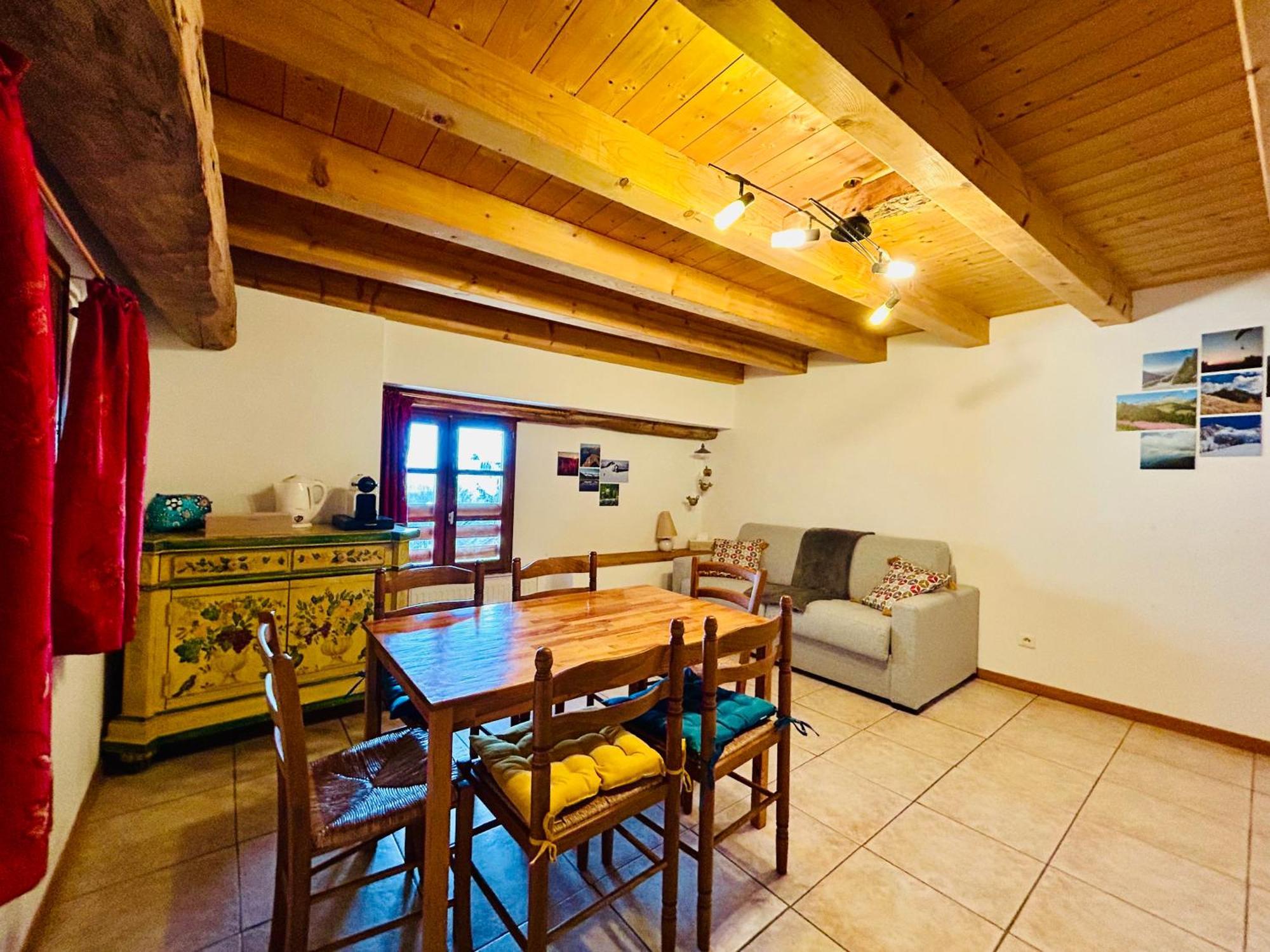 Au Pied Du Chateau- Parking Wifi Jardin - Clg Savoie Freterive Екстериор снимка