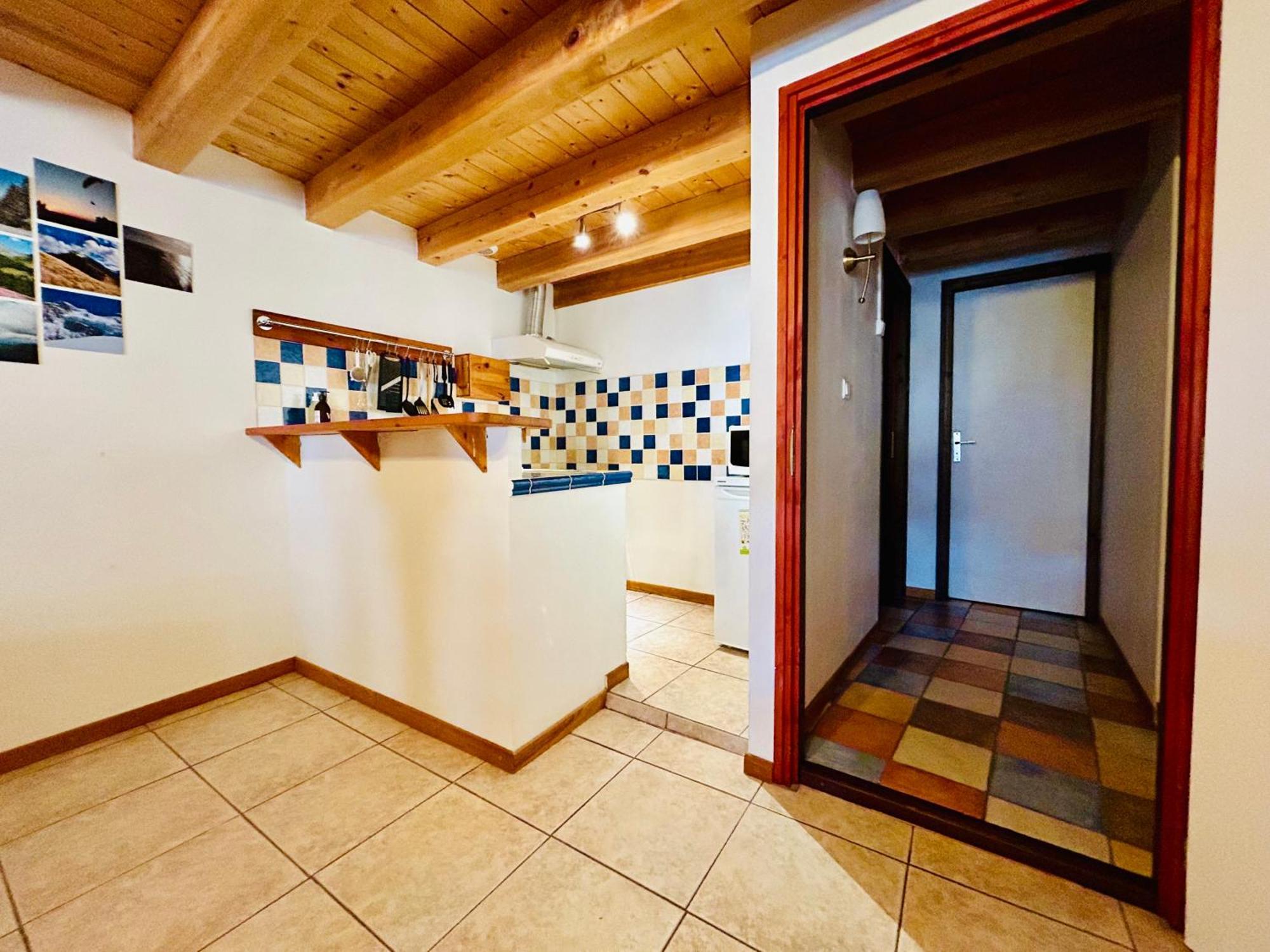 Au Pied Du Chateau- Parking Wifi Jardin - Clg Savoie Freterive Екстериор снимка