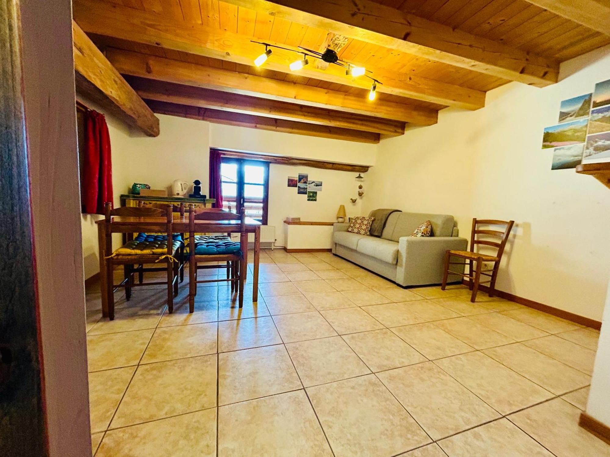 Au Pied Du Chateau- Parking Wifi Jardin - Clg Savoie Freterive Екстериор снимка